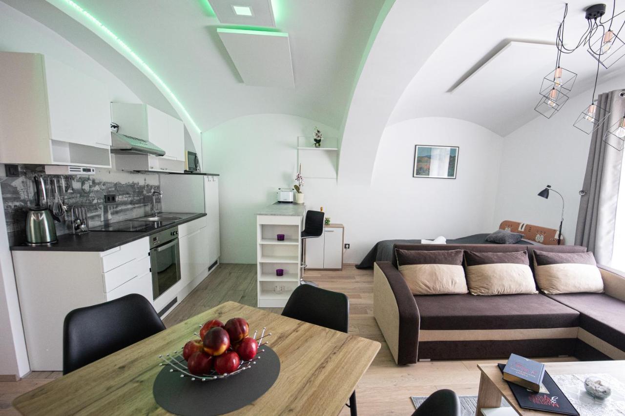 Apartment Mari&Bor Марібор Екстер'єр фото