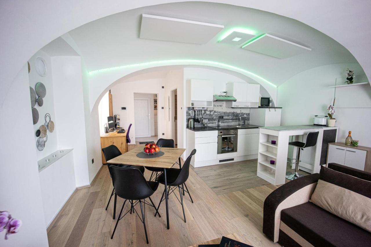 Apartment Mari&Bor Марібор Екстер'єр фото